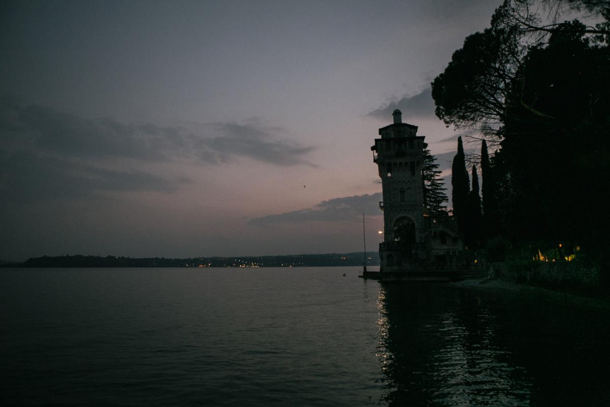 intimate wedding on Garda lake | Laura Stramacchia | Wedding Photography